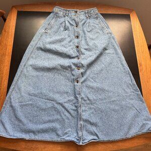 vintage denim skirt, 100% cotton, size 10